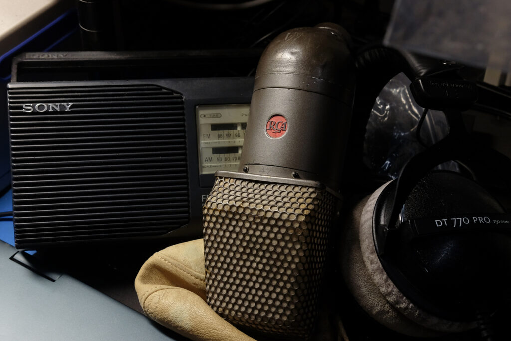 Around The Shop: RCA KU-3A Ribbon Microphones - Vintage King